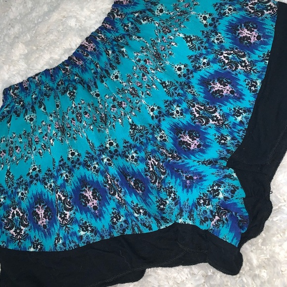 Shorts😍 - Picture 3 of 5